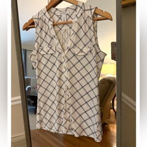 White House Black Market Blouse XS White Black Plaid